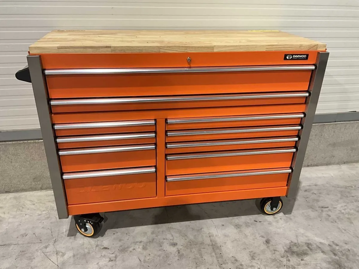 Daewoo DAMW 387 Gereedschapswagen - 11 Lades - 387-delig