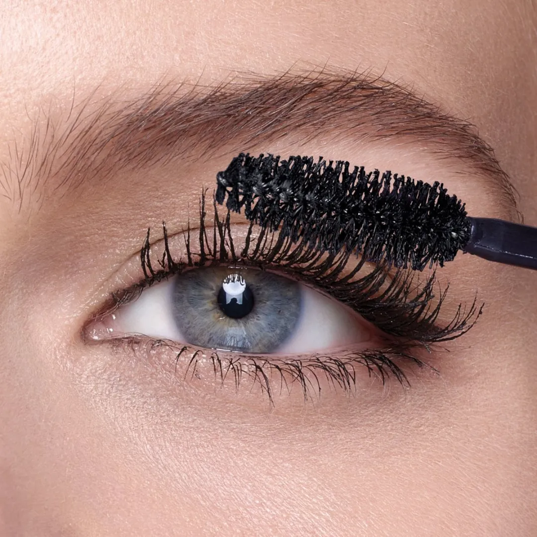 Maybelline Volum' Express L'Effet Faux Cils Waterproof - Glam Black 9,6ml