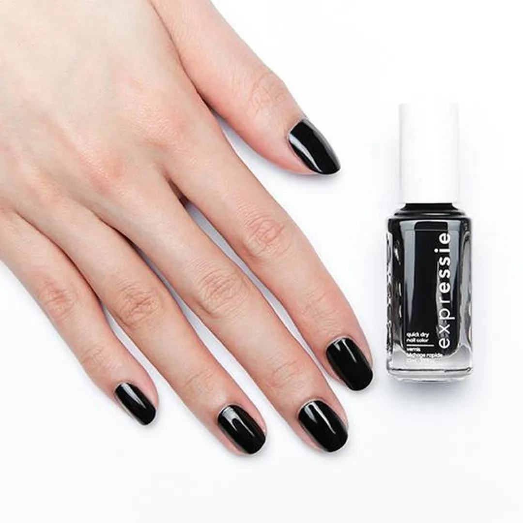 essie Expressie 380 Now or Never Nagellak - Zwart - 10ml