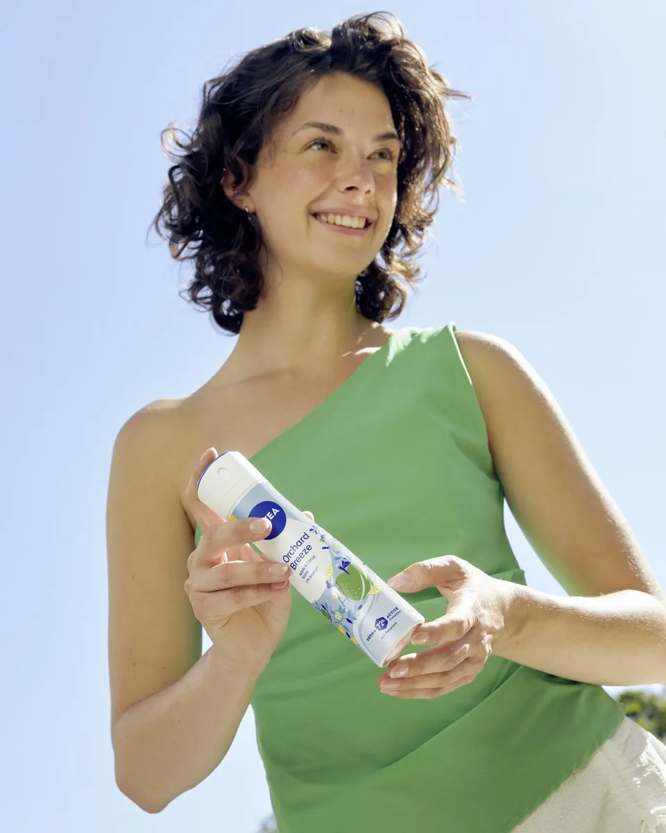 NIVEA Fruity Delight Deodorant Spray 72u - 6x150ml