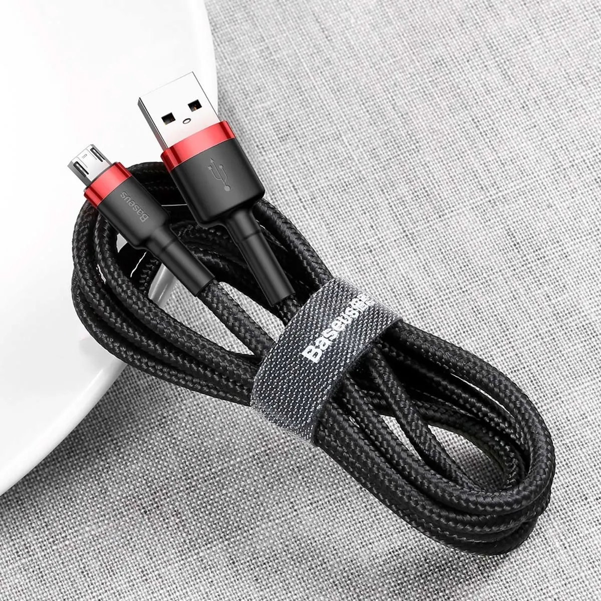 Baseus Universele USB naar Micro USB Kabel 1m 2.5A - Zwart/Rood
