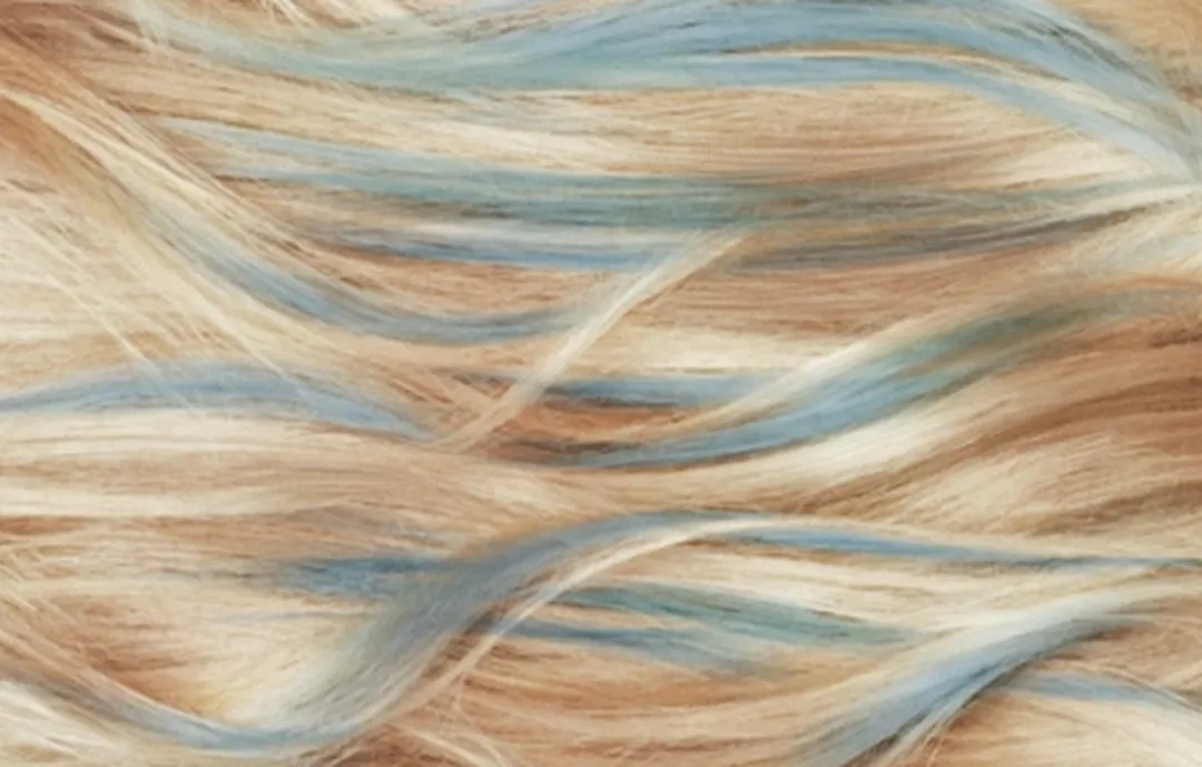 L'Oréal Paris Colorista Hair Makeup Metallicblue