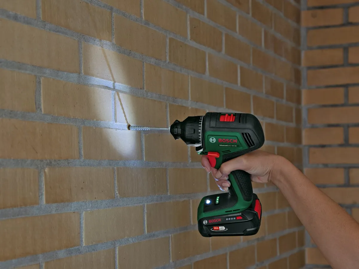Bosch AdvancedDrill 18V-80 Accuschroefboormachine - 2x 2500mAh accu