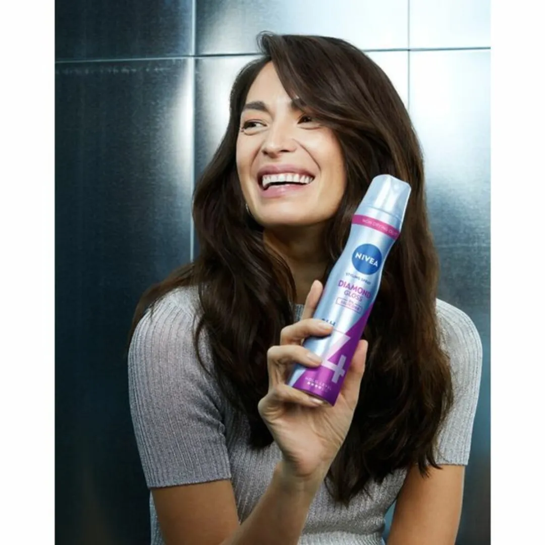 NIVEA Stylingspray Diamantglans Verzorging 500ml - 2 Stuks