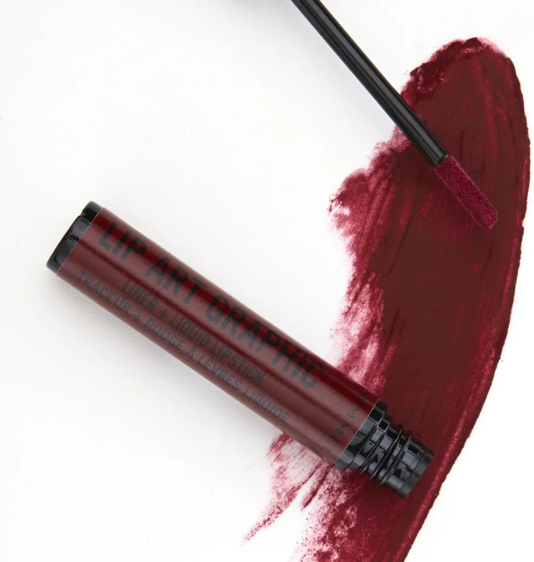 Rimmel London Lip Art Graphic 810 Be Free - Rood