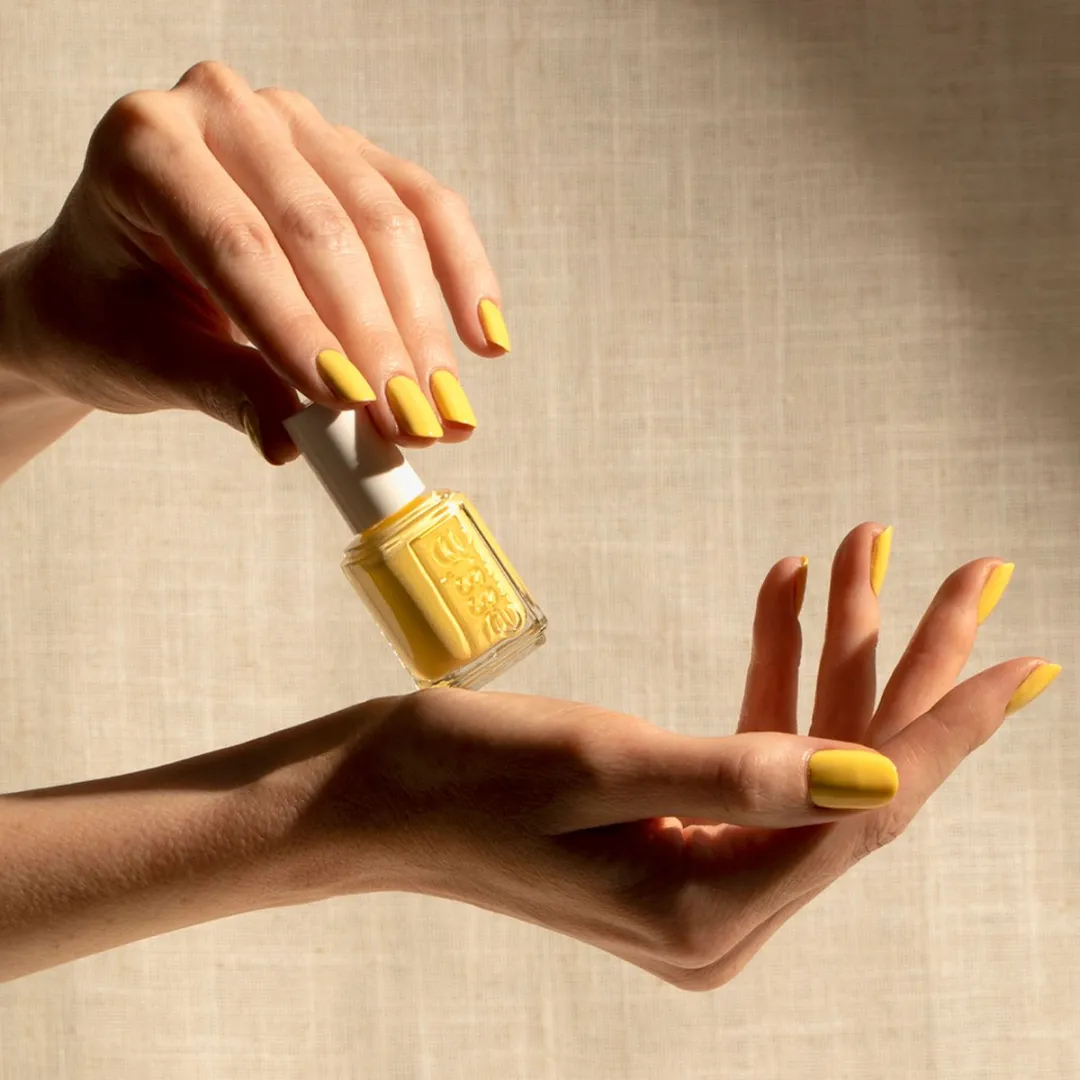 essie Sol Searching Nagellak 965 Sun-Renity - 13,5ml