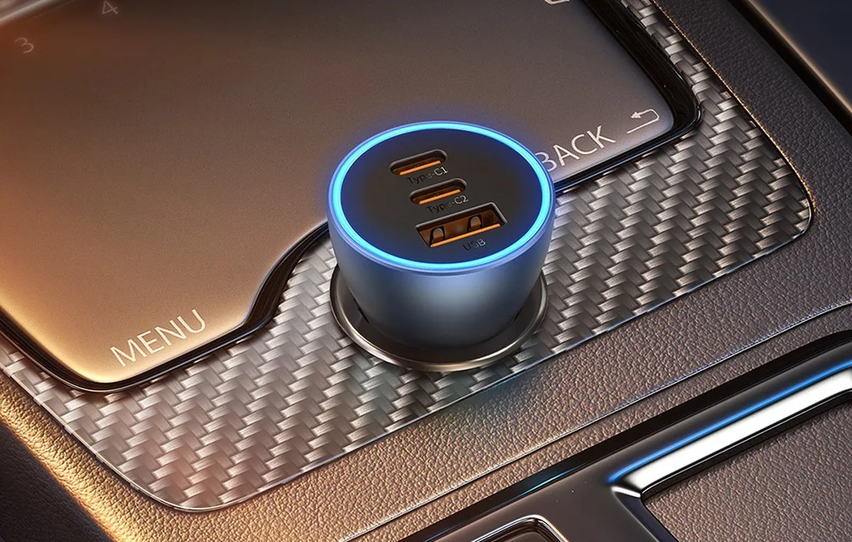 Baseus Autolader USB-A + 2x USB-C 65W - Paars