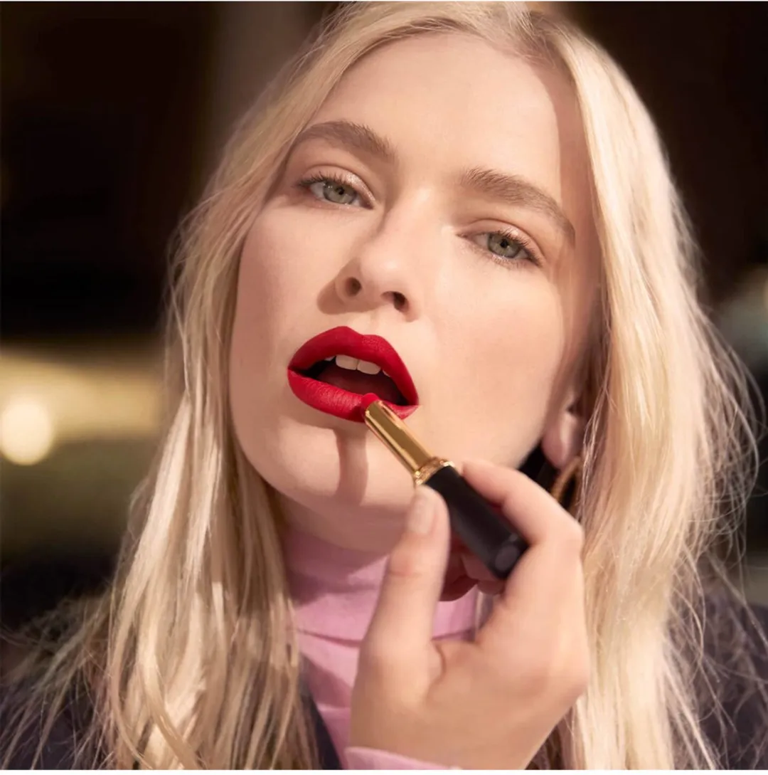 L'Oréal Paris Color Riche Matte Lipstick 346 Le Rouge Determination - 1,8g - afbeelding 6 van 6