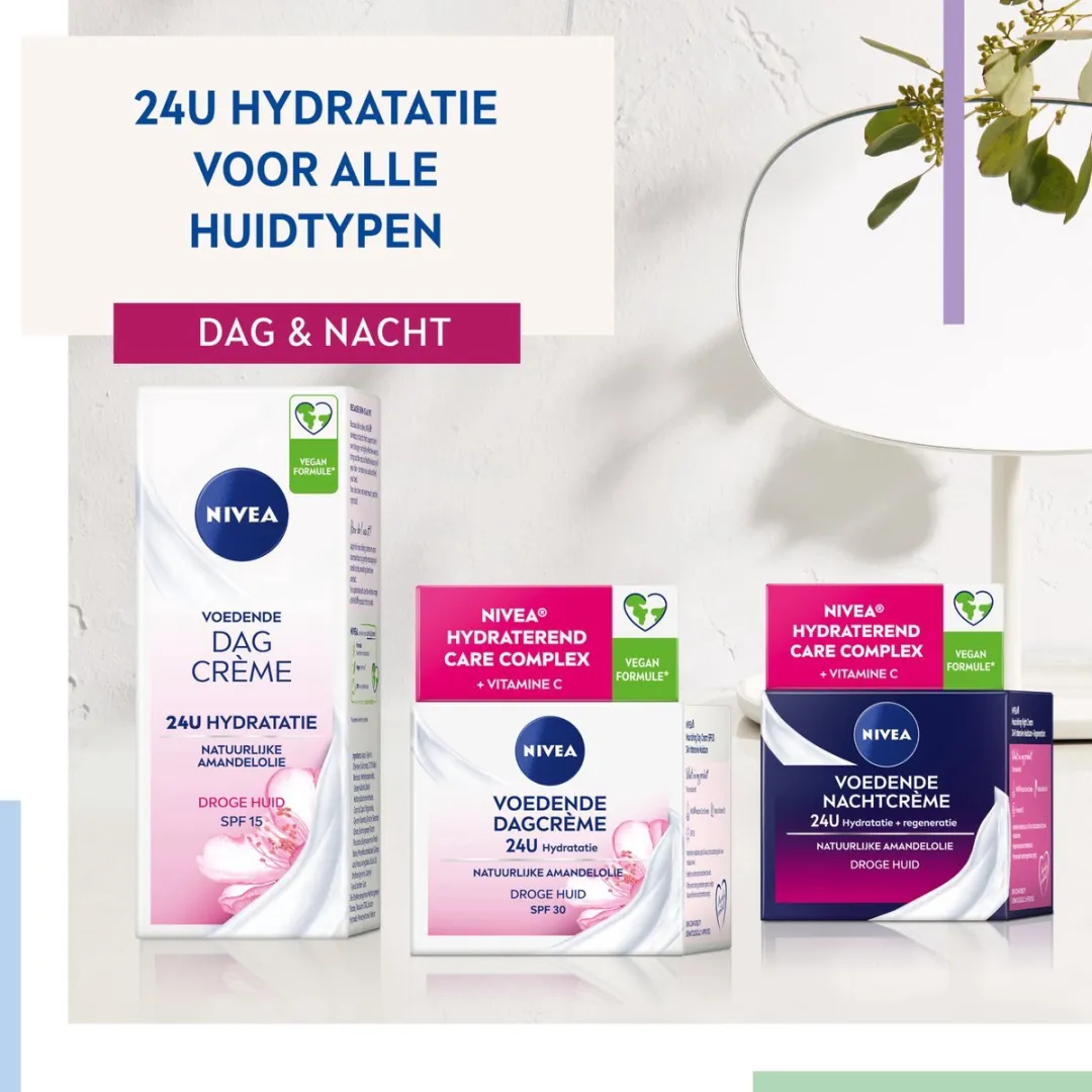 NIVEA Essentials Voedende Dagcrème SPF 30 - 3x50ml