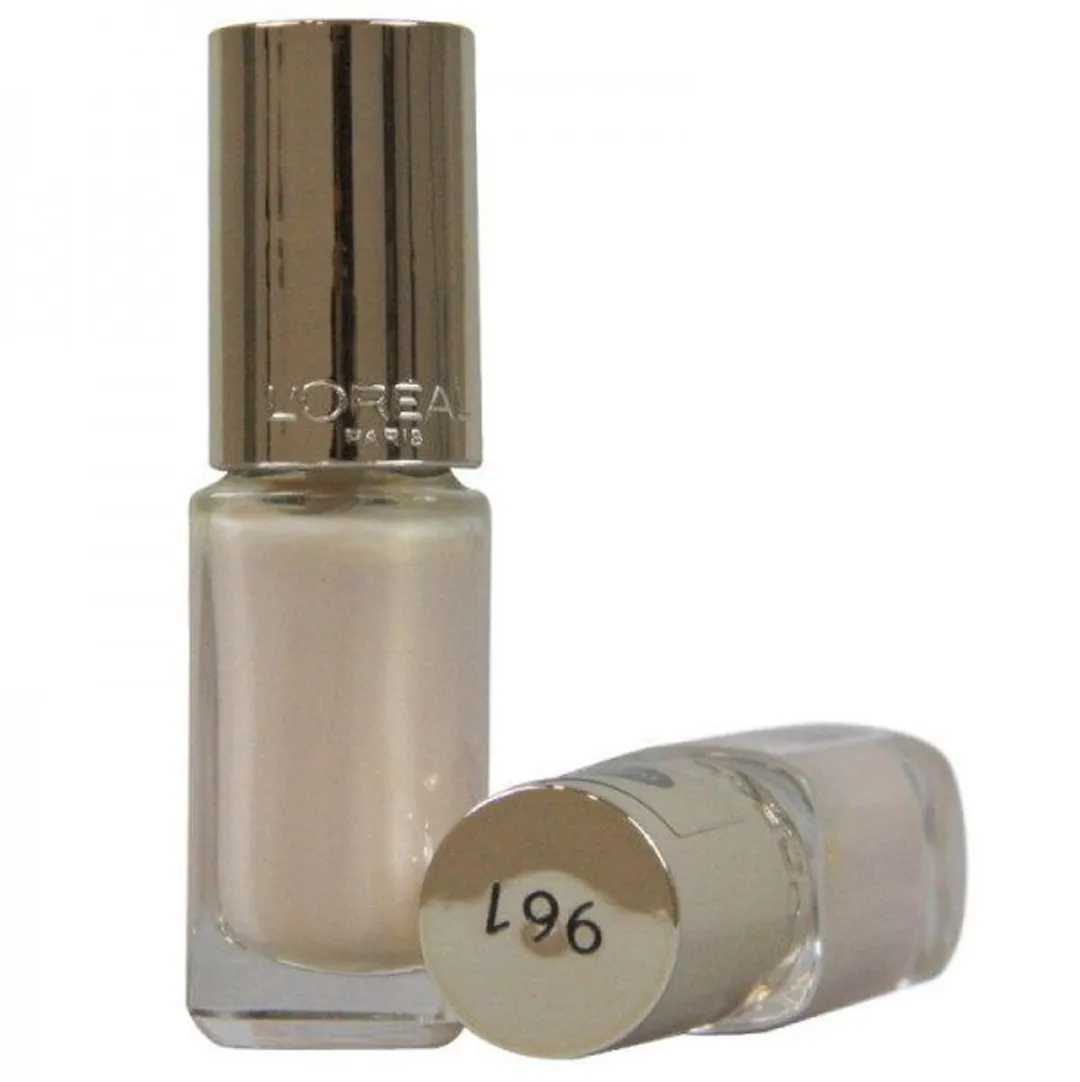 L'Oréal Paris Color Riche Nagellak 961 Silky Fawn
