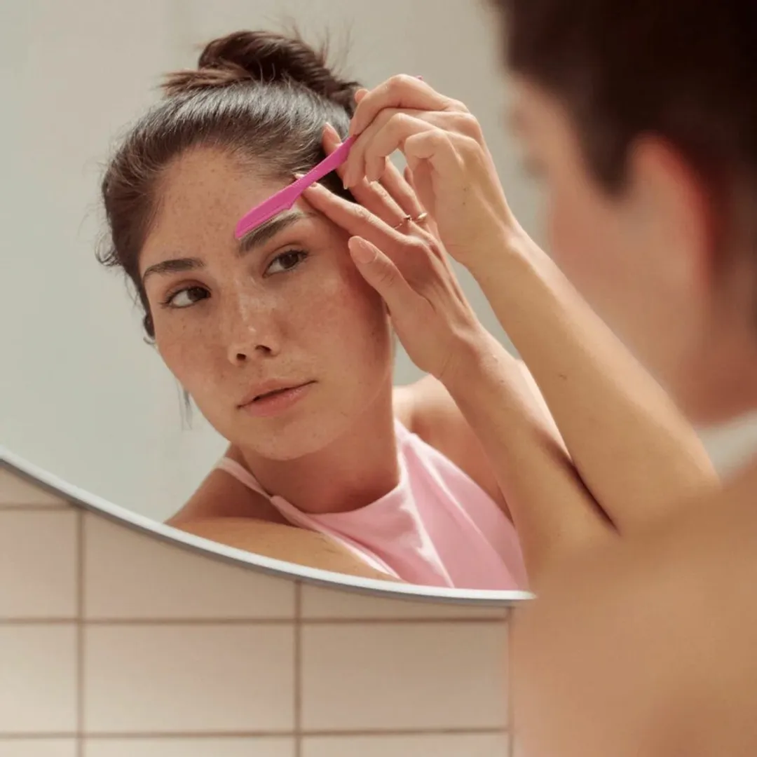 Wilkinson Sword Intuition Navulmesjes Wenkbrauw Shaper - 3 Mesjes - 24 Stuks - Roze