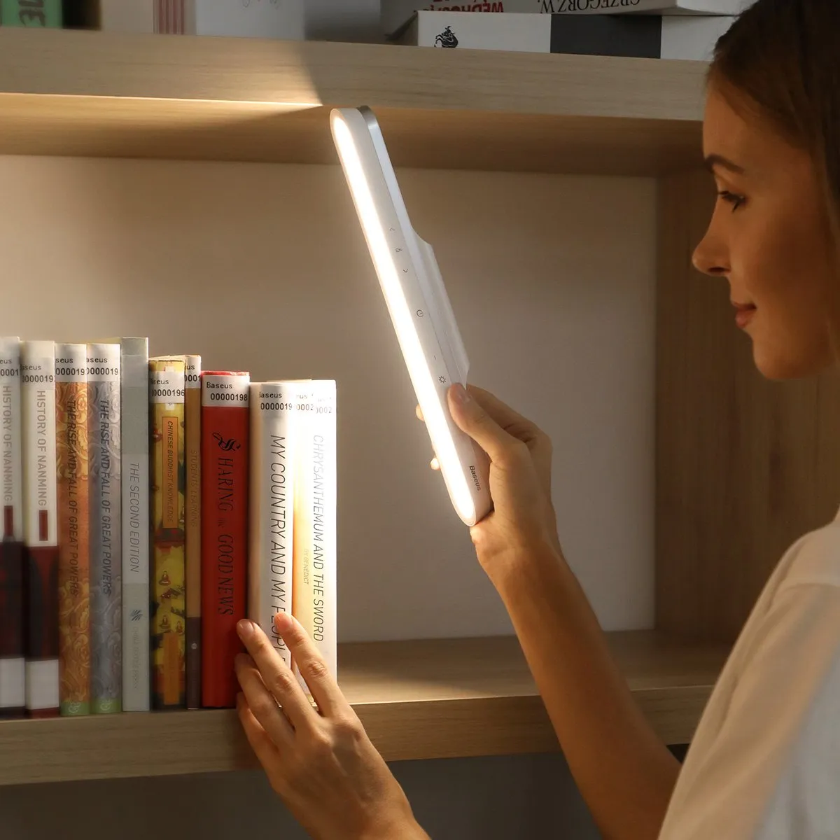 Baseus Pro Magnetische LED Bureaulamp 4.5W - Wit/Zilver