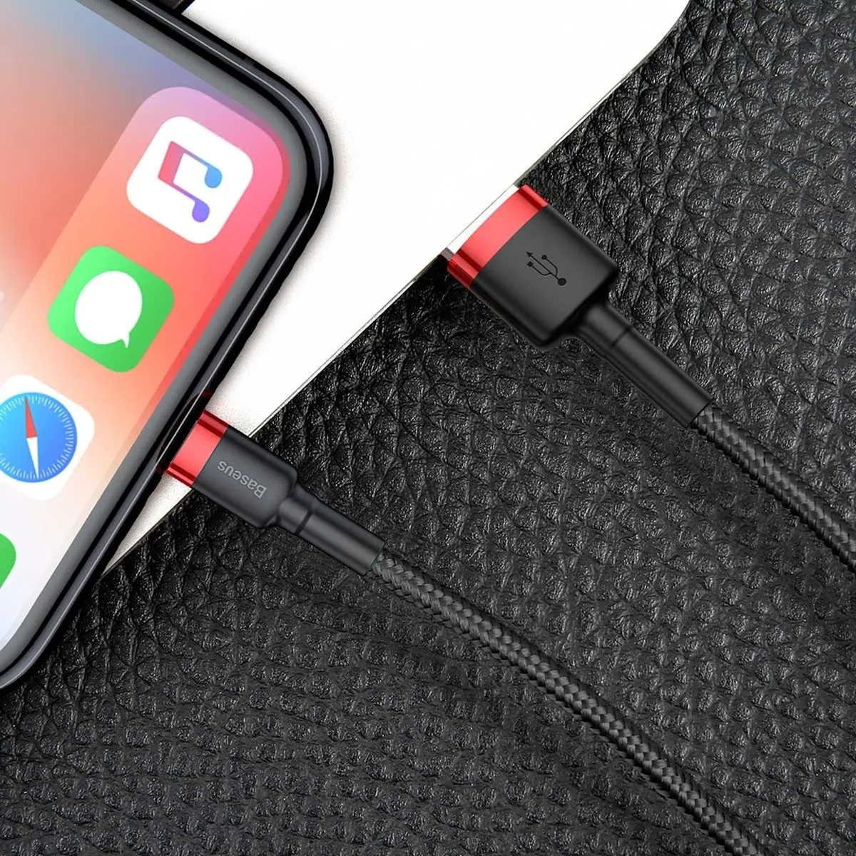 Baseus Universele USB naar Lightning Kabel 2m - 2.5A - Zwart/Rood