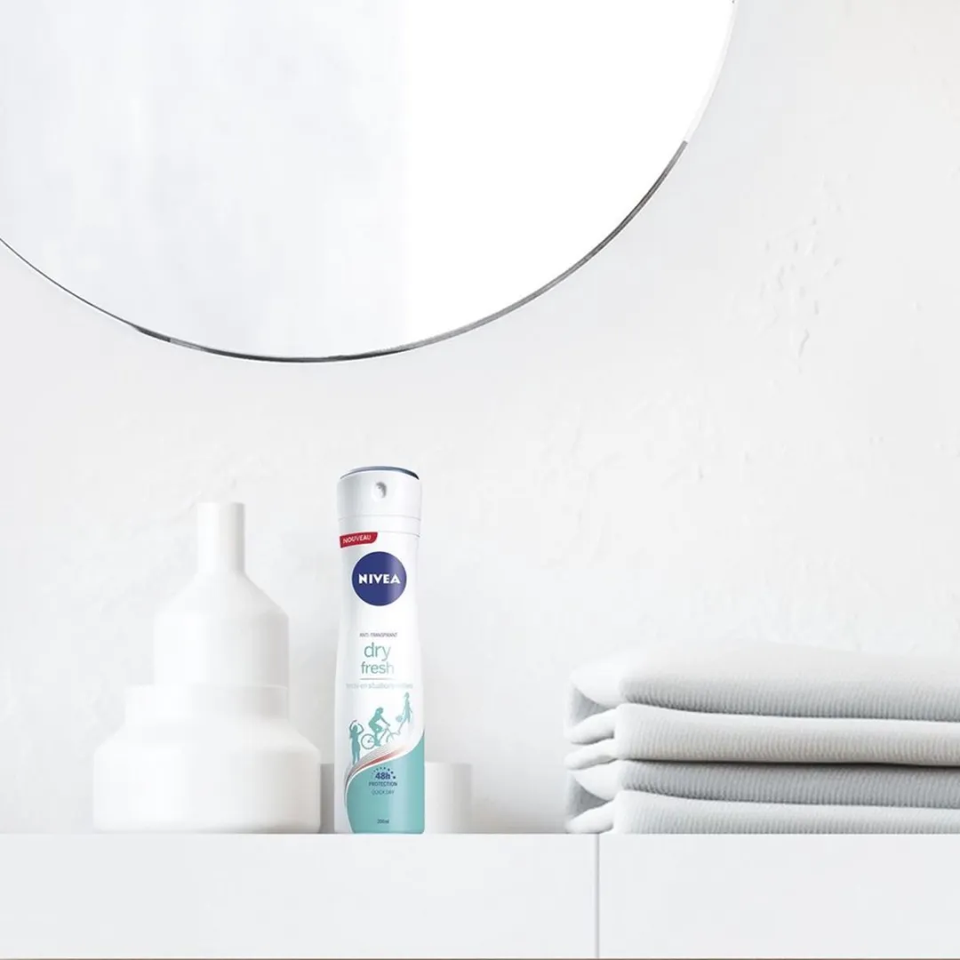 NIVEA Deodorant Spray Dry Comfort Fresh 200ml