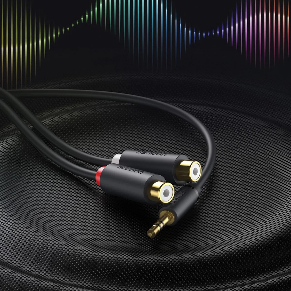UGREEN Audio-adapter 3,5mm naar 2xRCA - 0,25m - Grijs