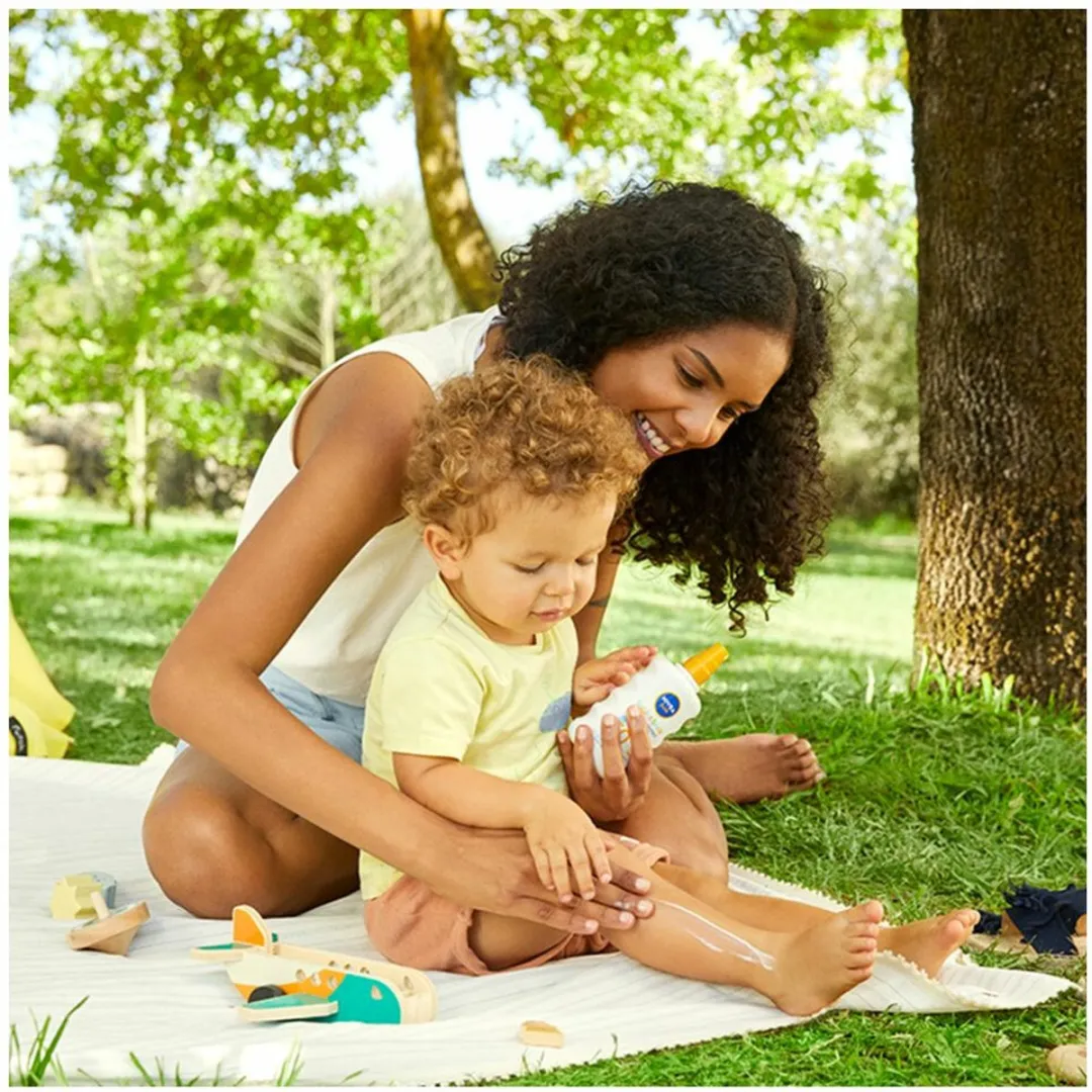 NIVEA Sun Babies & Kids Sensitive Protect Zonnespray SPF 50+ - 3x200ml