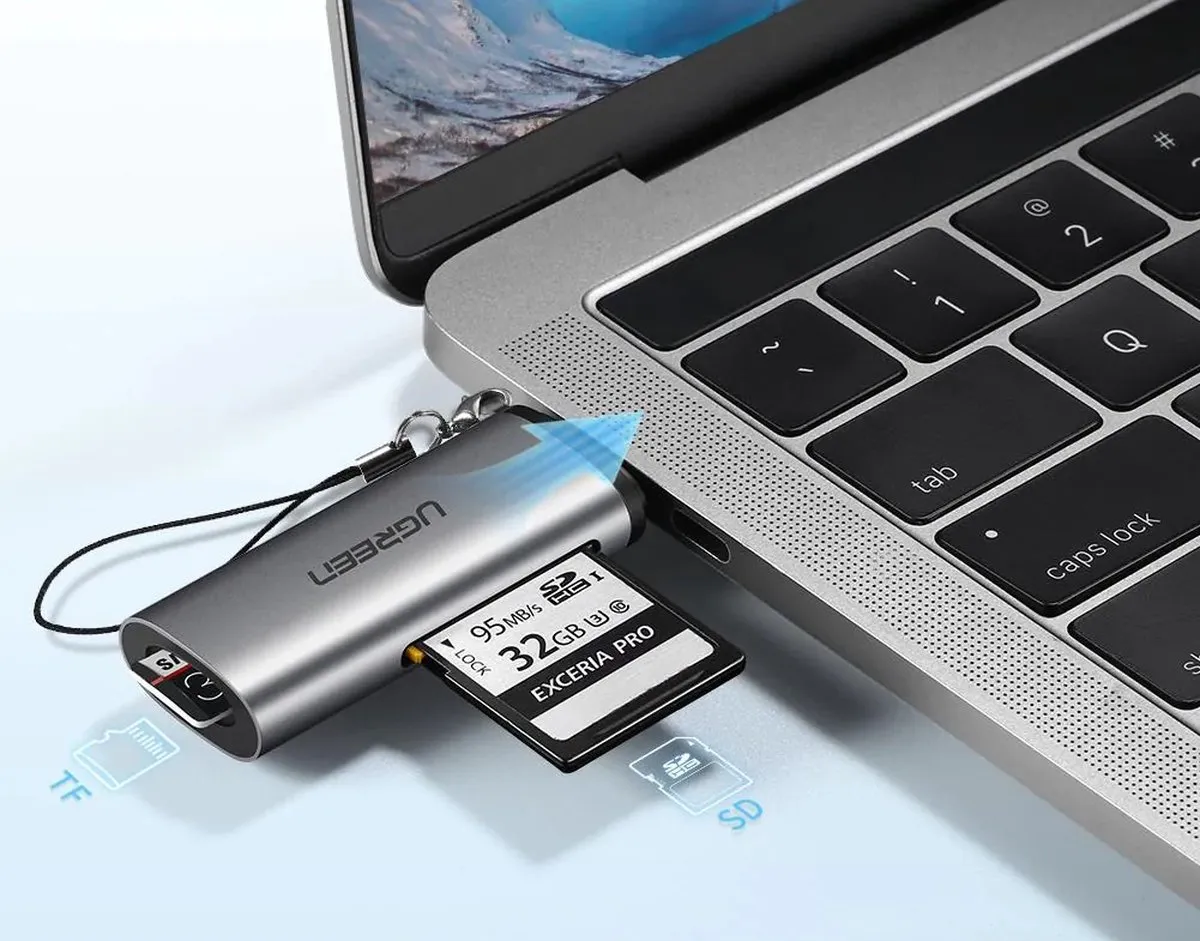 UGREEN UG-50704 USB-C SD-kaartlezer - 5 Gbps - Zilver