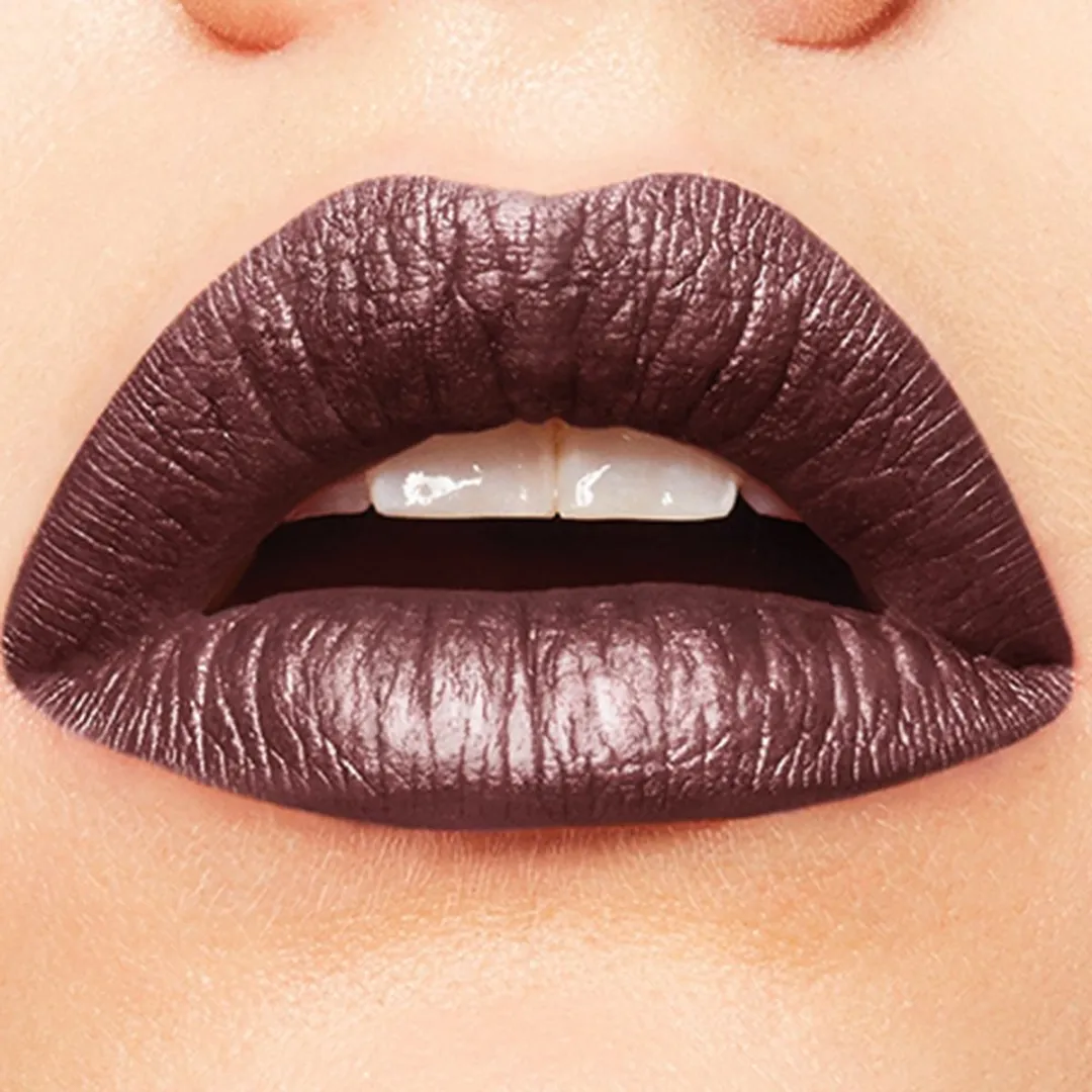 Maybelline Color Sensational Vivid Metallic Foil Lippenstift 120 Nemesis