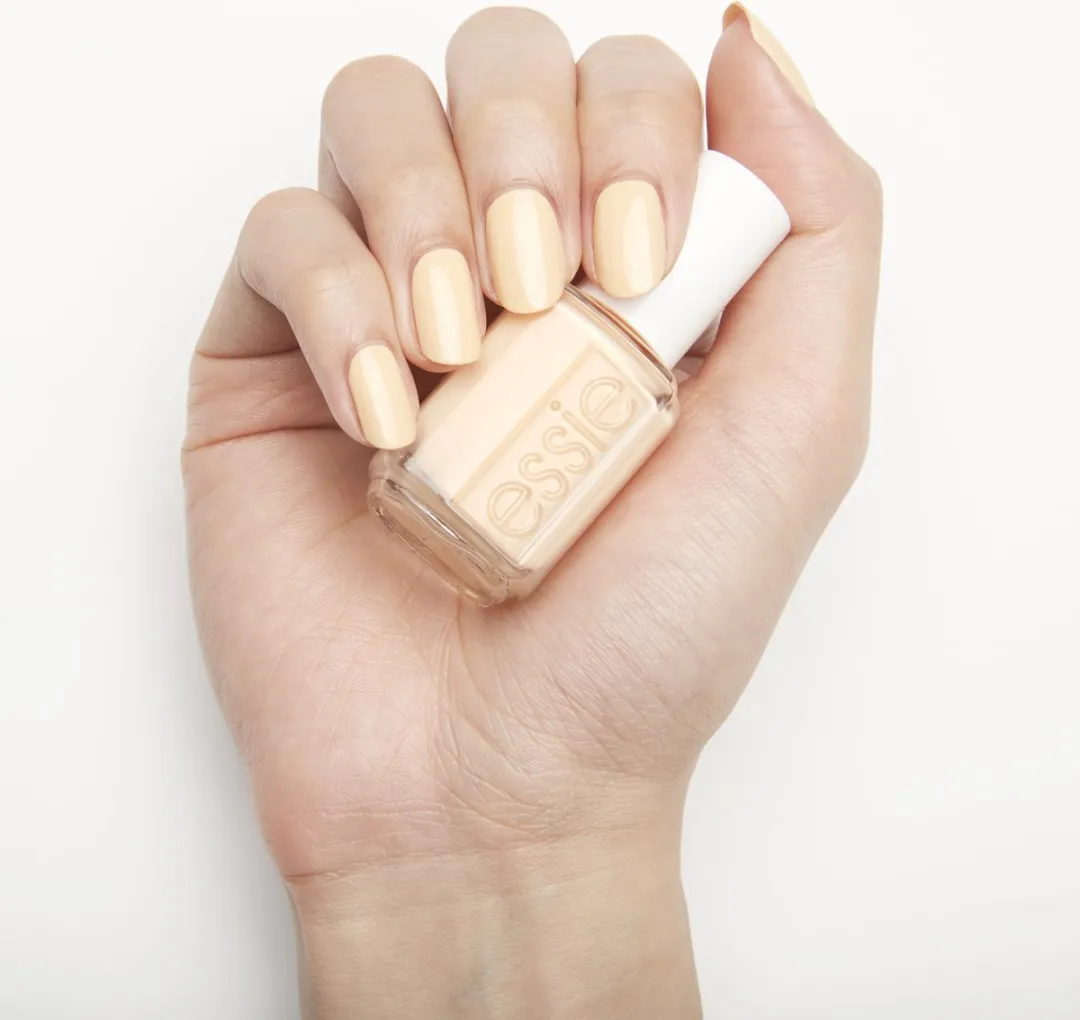 essie 684 Feeling Wellies Nagellak - 13,5 ml - Geel