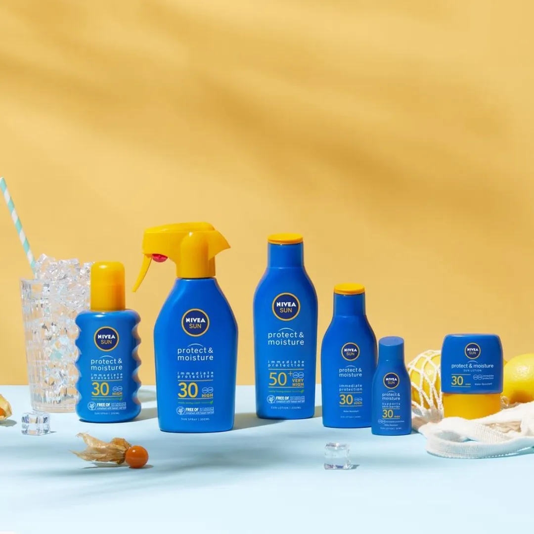 NIVEA SUN Protect & Hydrate Zonnemelk SPF 20 - 400ml