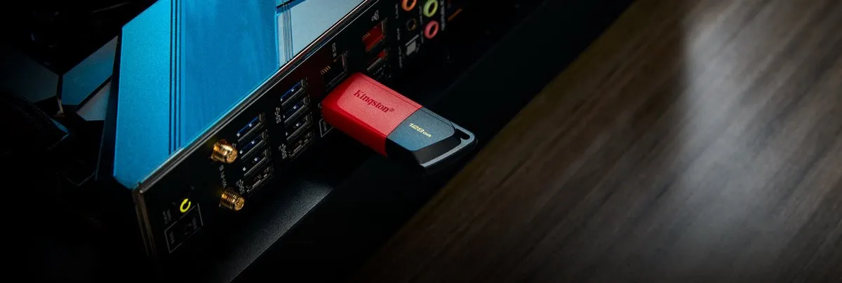 Kingston DataTraveler Exodia M DTXM/128GB USB-stick 128GB - Zwart/Rood - afbeelding 6 van 6