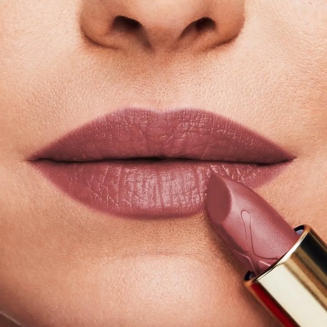 Max Factor Colour Elixir Lipstick 010 Toasted Almond - 4g