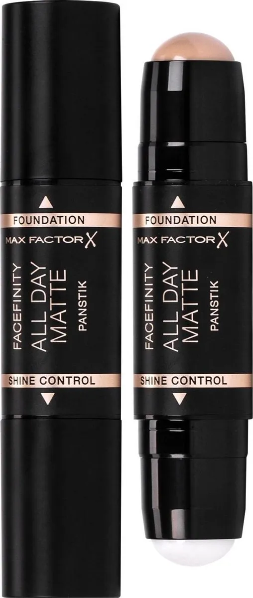 Max Factor Facefinity Matte Panstik Foundation Stick 44 Warm Ivory - 3ml