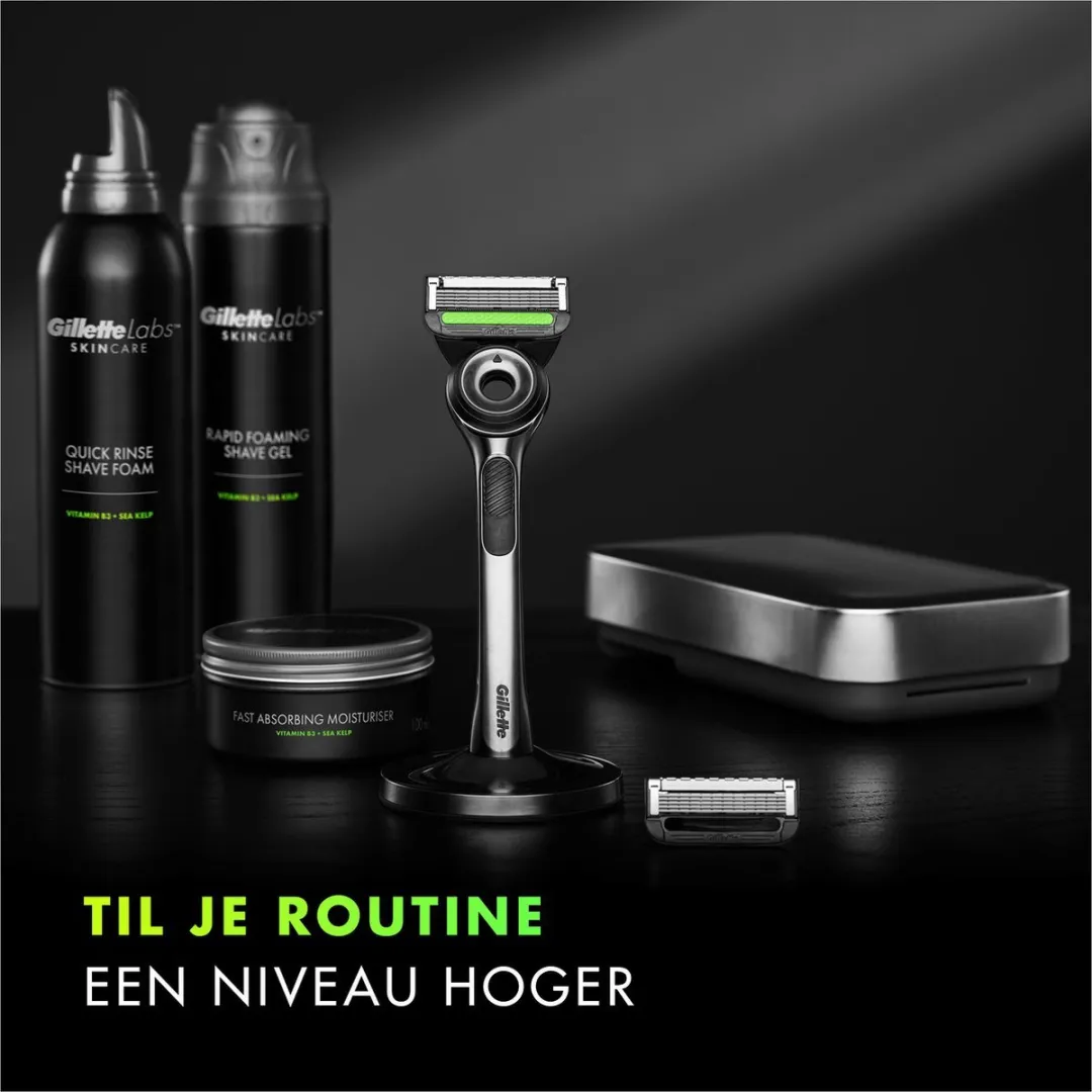 Gillette Labs Scheerset Grijs - 1 Handvat + 5 Mesjes