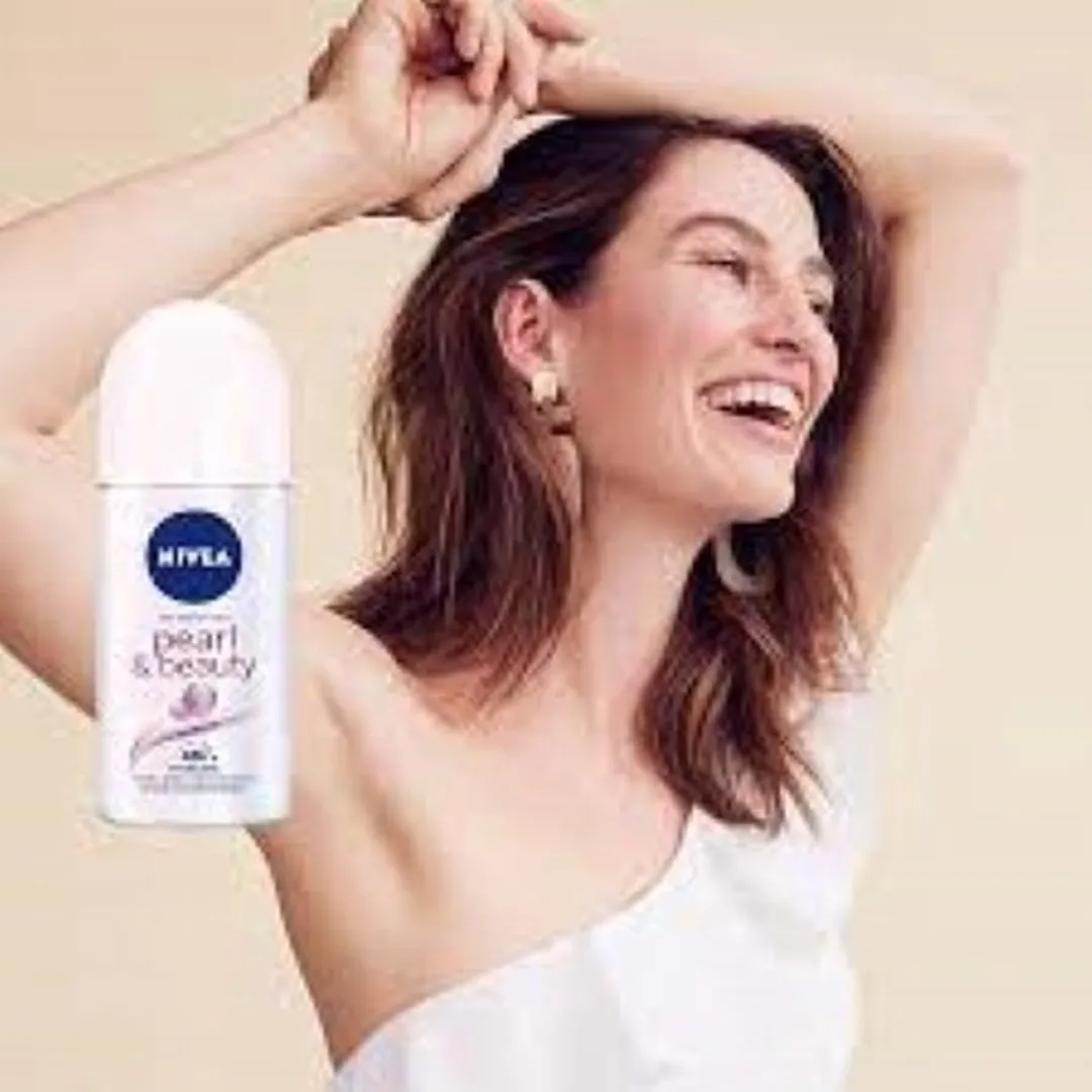 NIVEA Deo Roller Pearl & Beauty 500ml - 10 Stuks