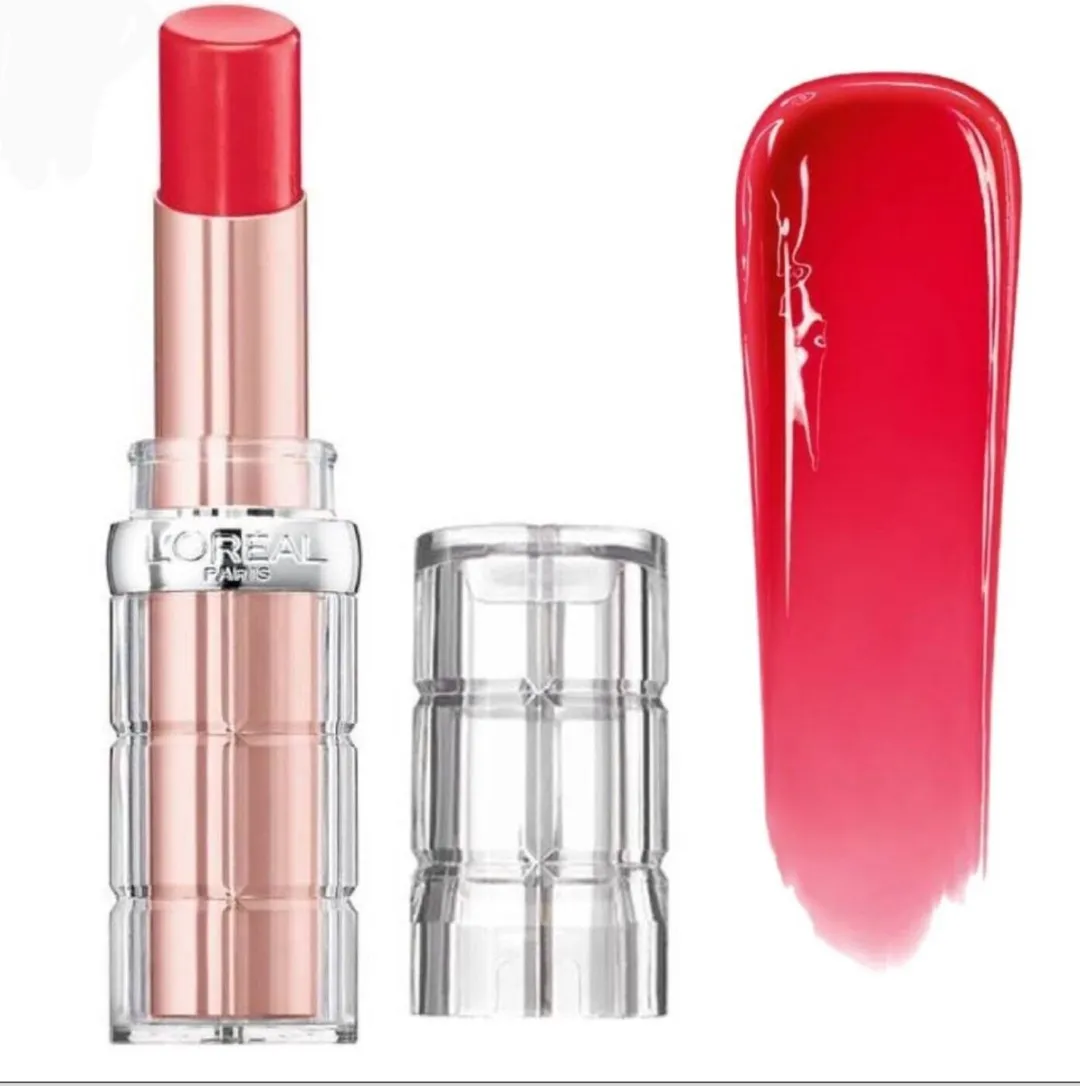 L'Oréal Paris Colour Riche Shine Lipstick 102