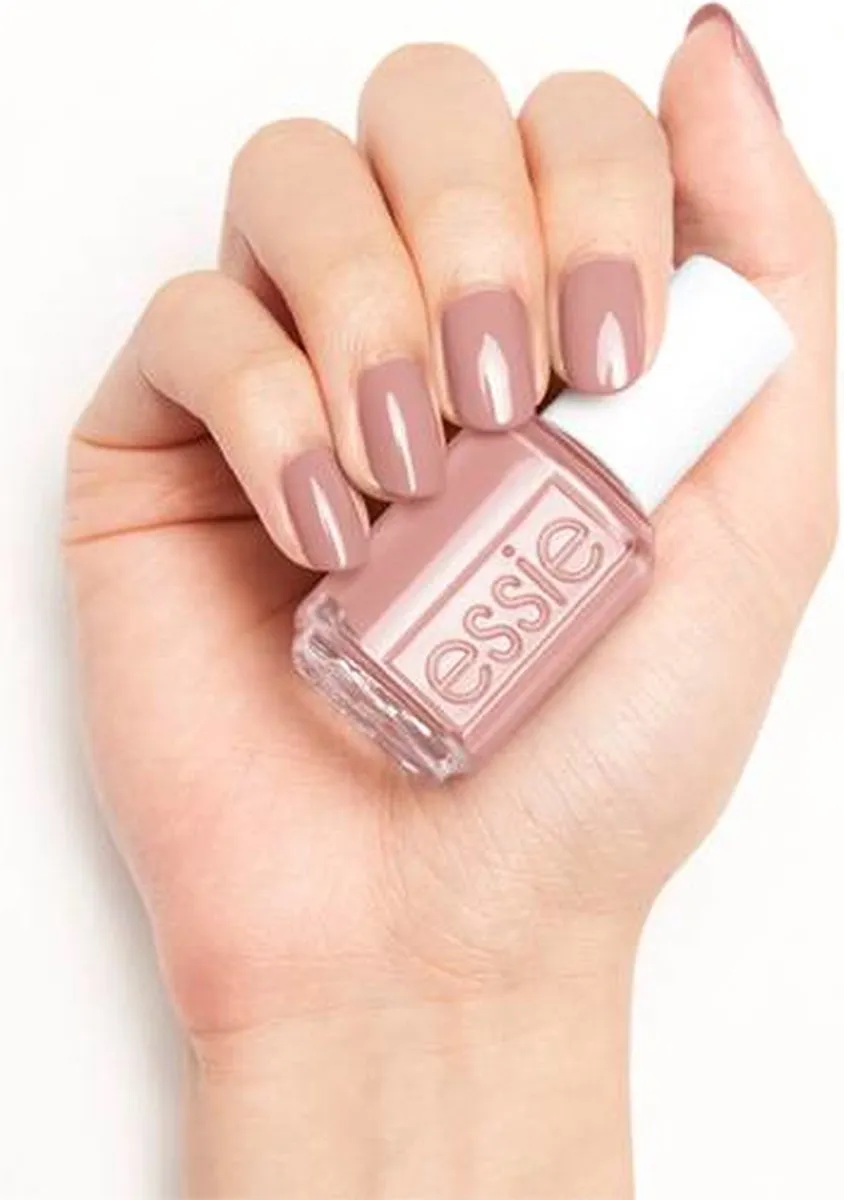 essie Nagellak 749 The Snuggle Is Real - 13.5ml