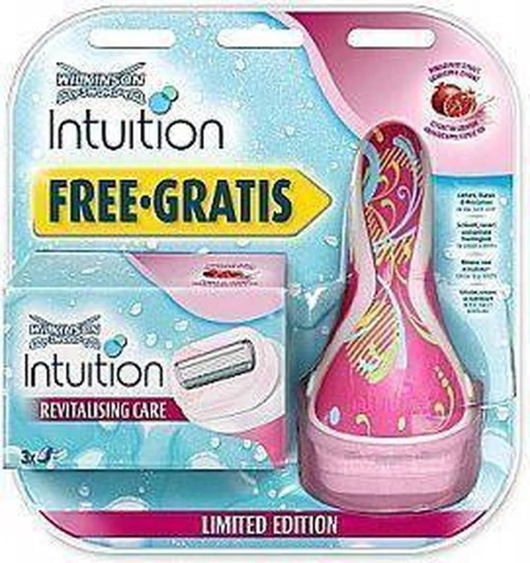 Wilkinson Sword Intuit Revital C Clamsh P Scheermesjes