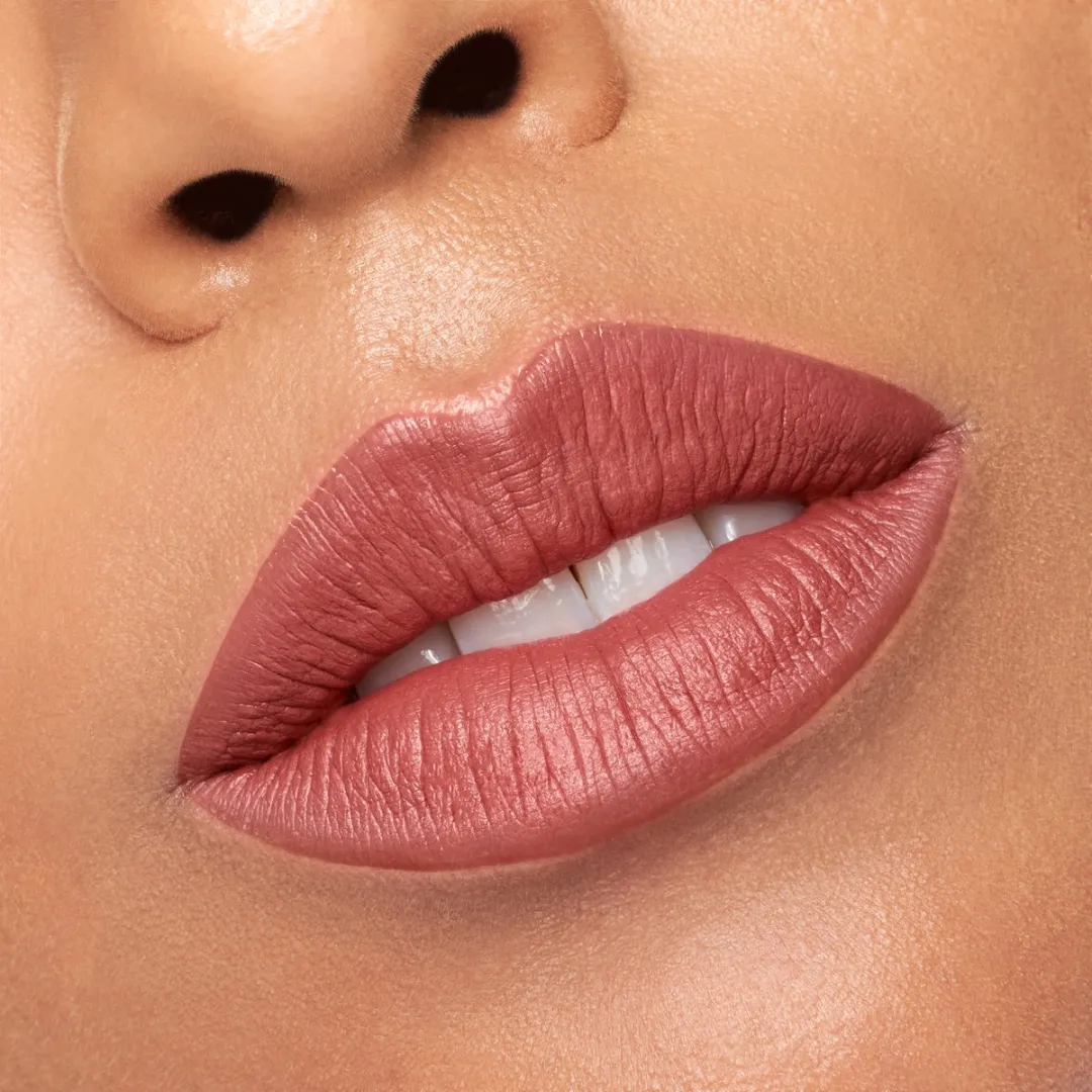 L'Oréal Paris Color Riche Intense Volume Matte Lippenstift 635 Worth It Medium - Nude