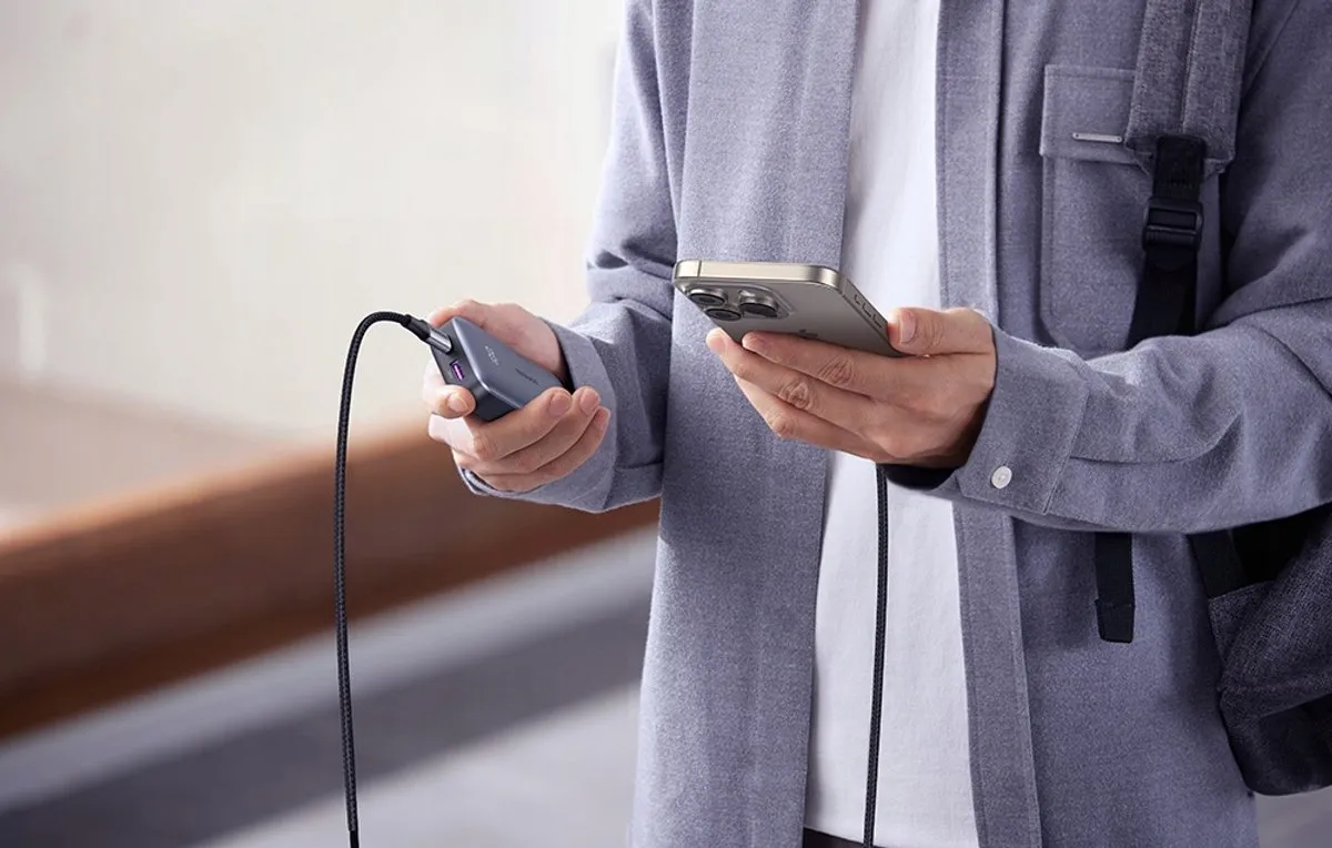 Ugreen L528 USB-C Kabel 100W 1m - Grijs