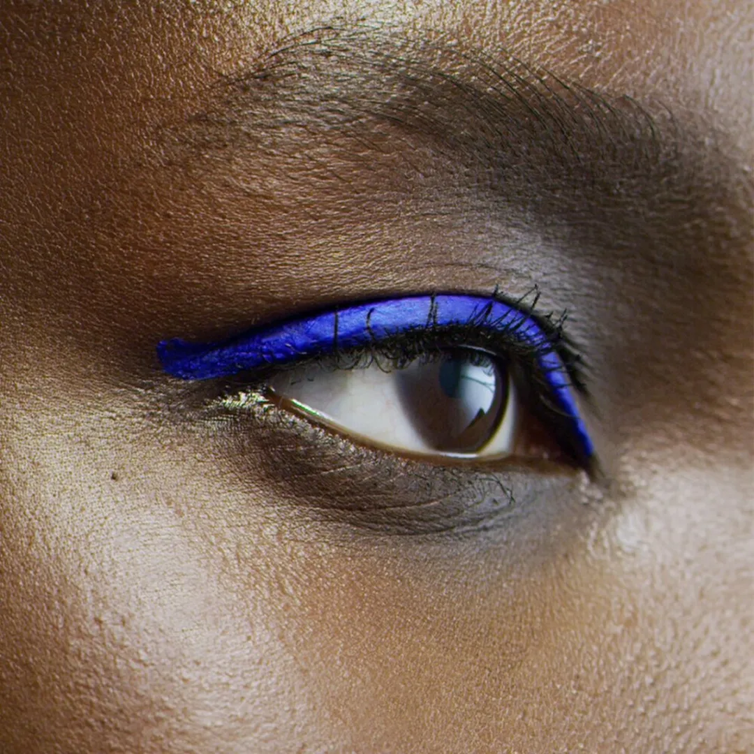 L'Oréal Paris Matte Signature Eyeliner Superliner 02 Blue - 10.7ml - afbeelding 6 van 6