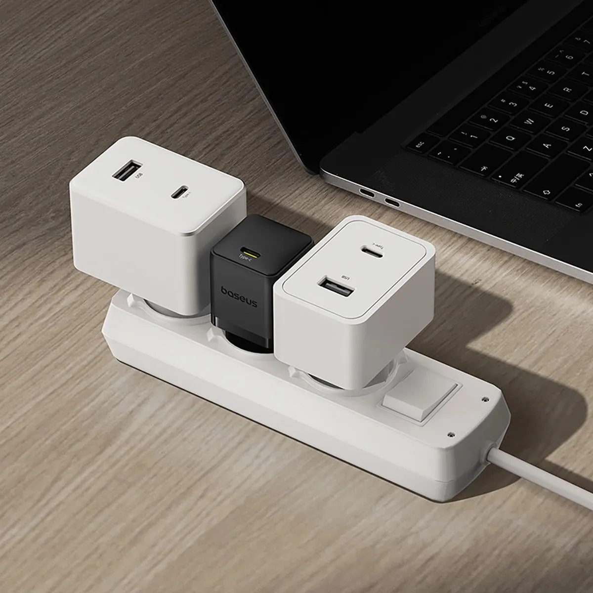 Baseus 30W USB-C Wandlader - Zwart