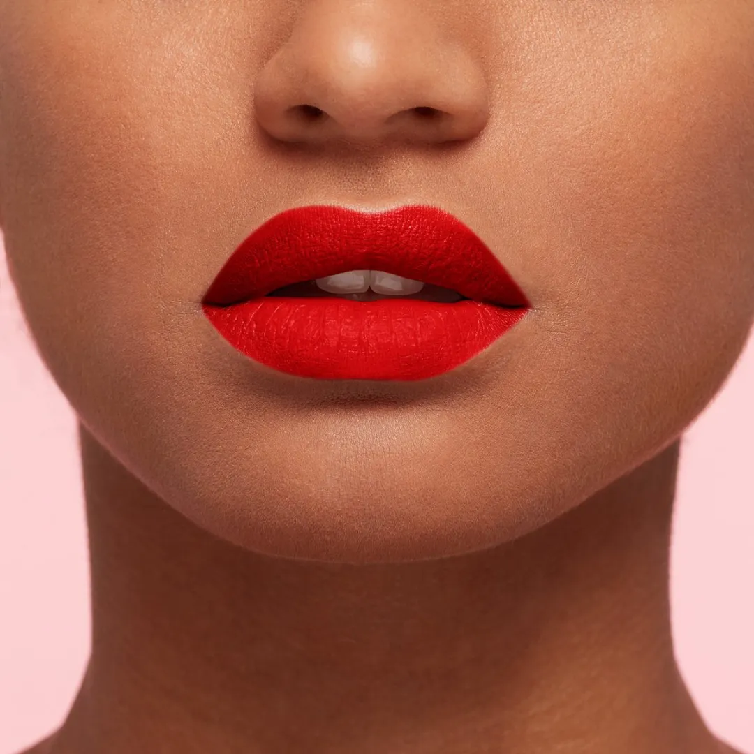 L'Oréal Paris Les Macarons Lipstick 832 Strawberry Sauvage - 6,7 ml - afbeelding 6 van 6