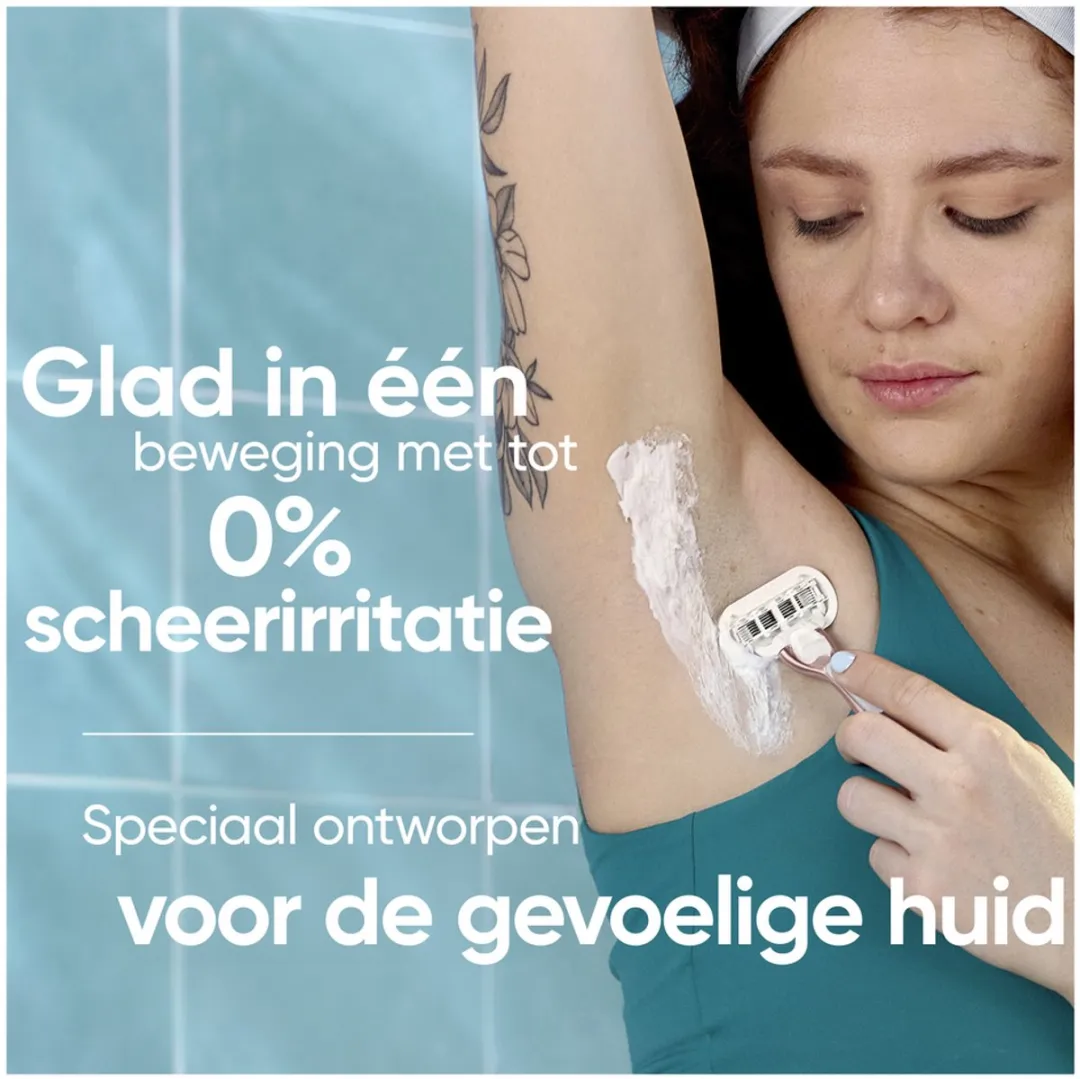 Gillette Venus Pro Smooth Sensitive Giftpack - 4 Scheermesjes - Rosegold