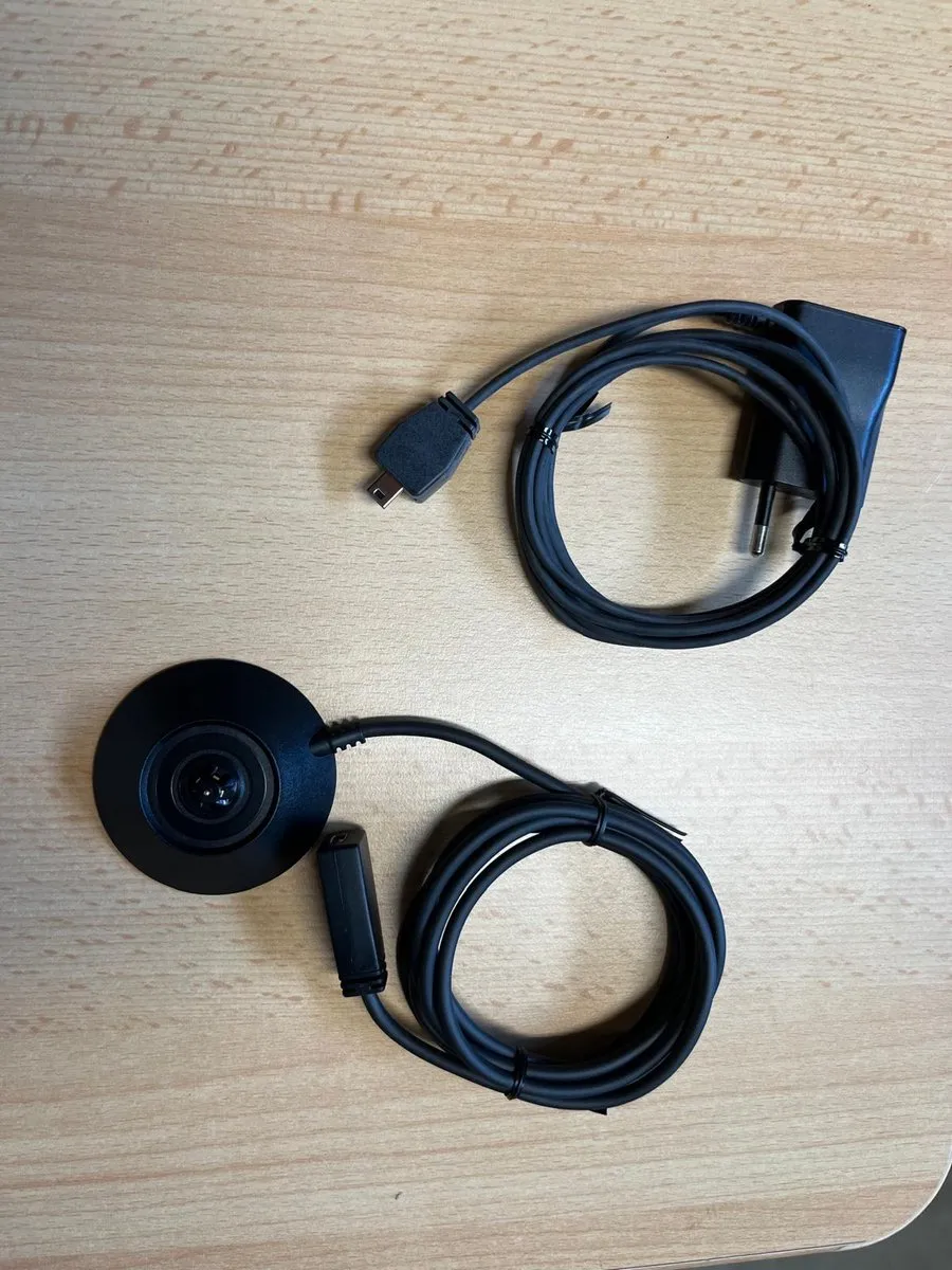 Bang & Olufsen Beo 5 Table Charger