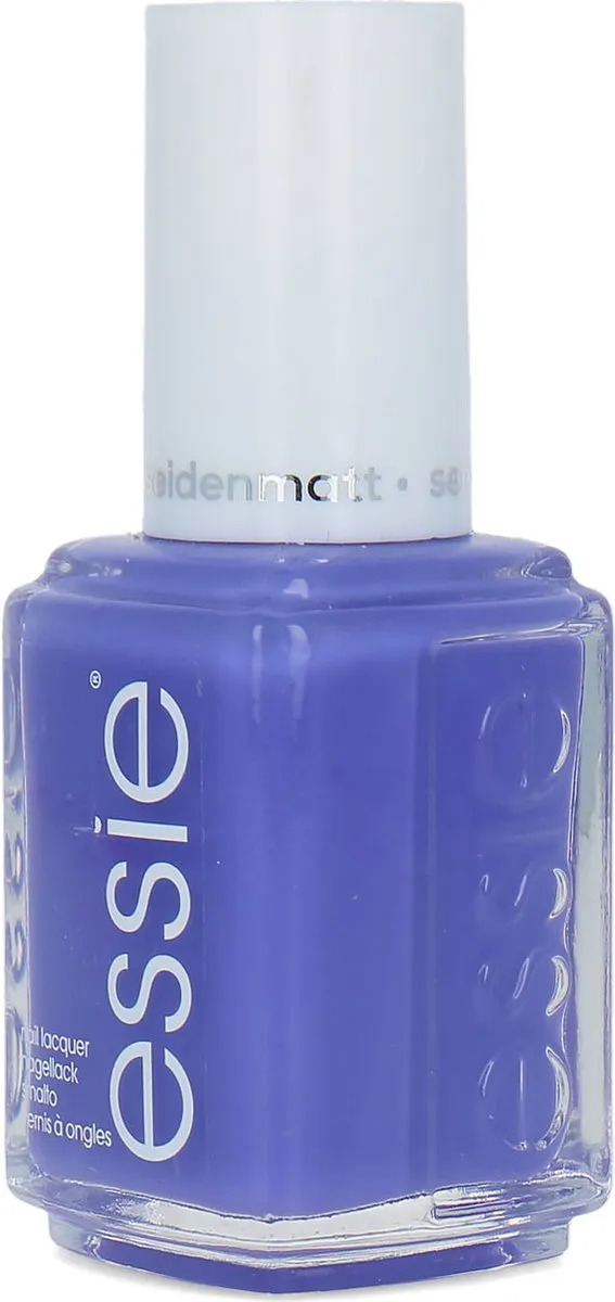 essie Nagellak 792 Serving Looks