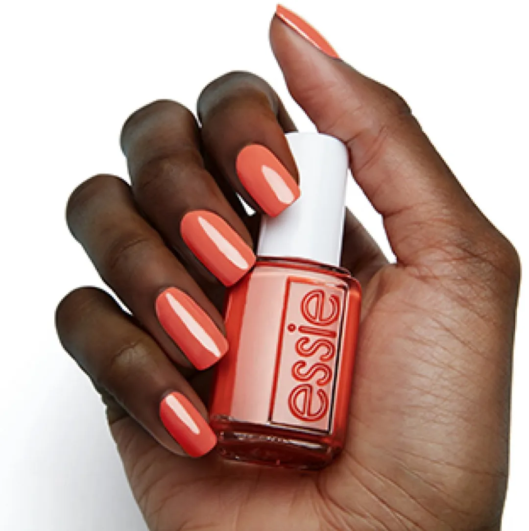 essie Nagellak 544 At the Helm - Oranje
