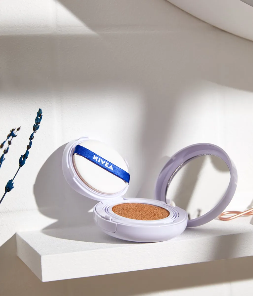 NIVEA Expert Finish Cellular 3in1 Care Cushion Foundation Medium SPF 15 15ml