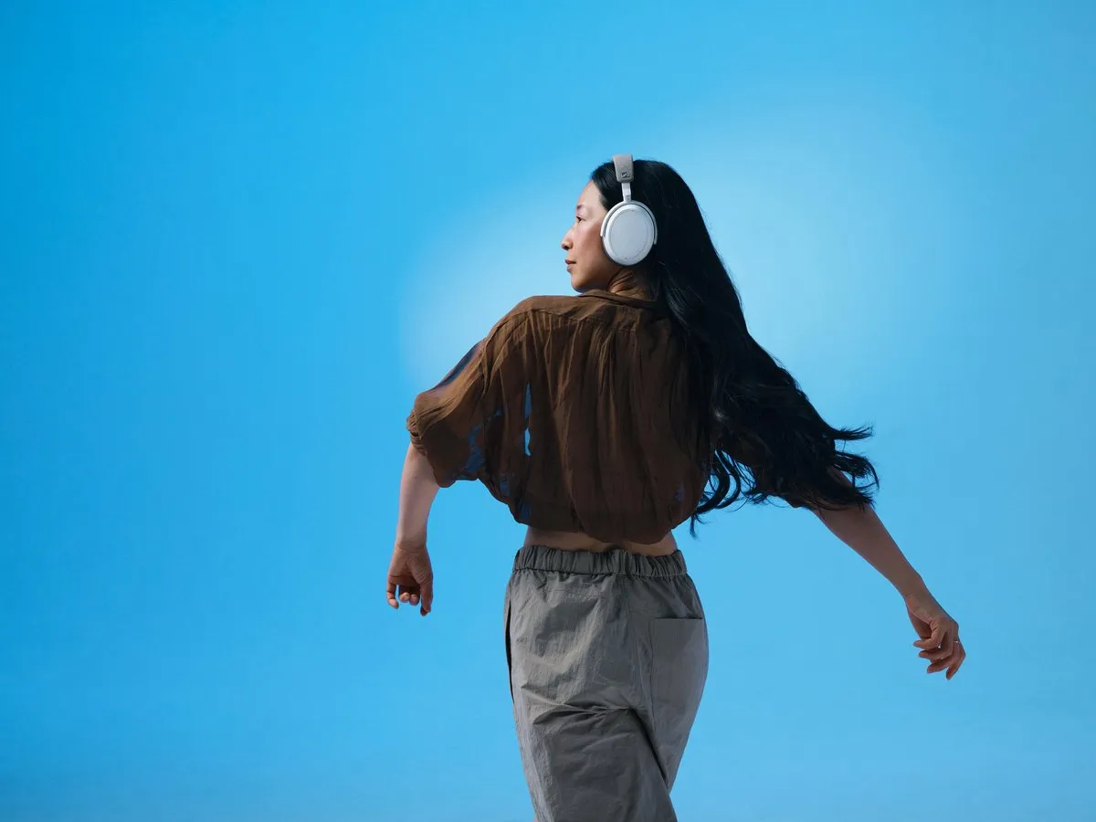 Sennheiser MOMENTUM 4 Wireless - 60u batterij - Wit