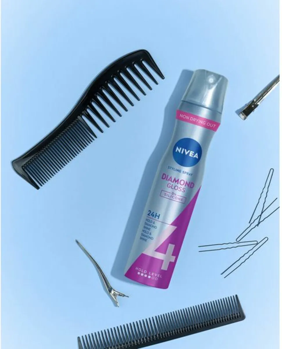 NIVEA Diamond Gloss Care Haarlak - 6x250ml