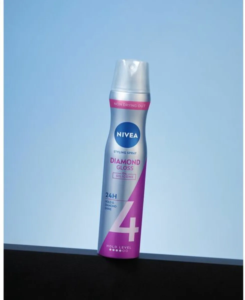 NIVEA Diamond Gloss Care Haarlak - 6x250ml