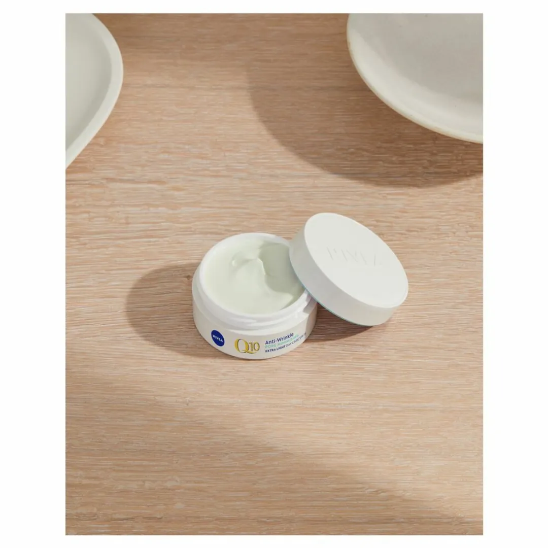 NIVEA Q10 Power Dagcrème SPF 15 - 50ml - 5 Stuks
