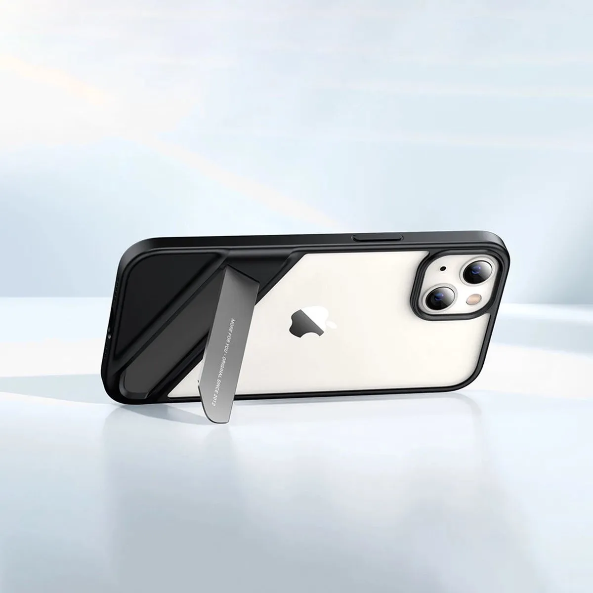 Ugreen Fusion Kickstand Case iPhone 13 - Zwart - afbeelding 6 van 6
