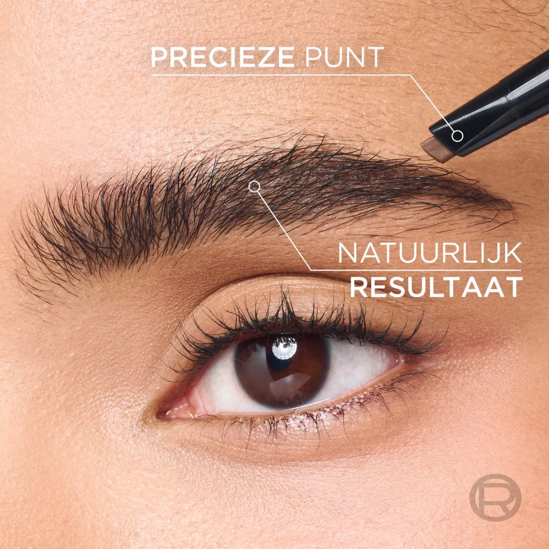 L'Oréal Paris Infaillible 24H Brow Filling Triangular Pencil 3.0 - Brunette