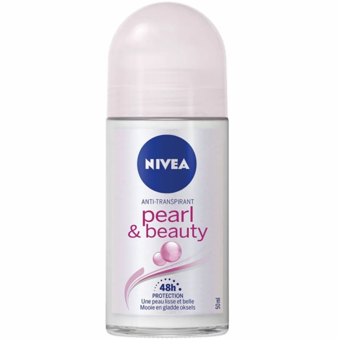 NIVEA Pearl & Beauty Deodorant Roller 50ml