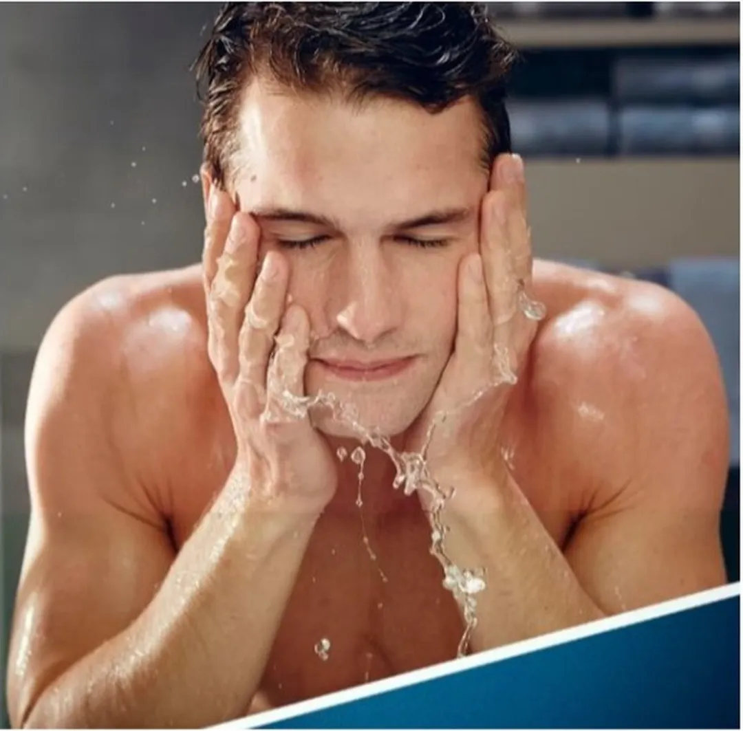 Gillette Sensitive Scheergel 200ml - 6 Stuks